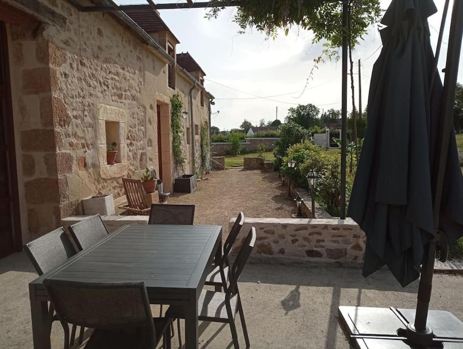 Longere Berrichonne, Calme Absolu, 13 Personnes Villa Saint-Pierre-les-Etieux Eksteriør bilde